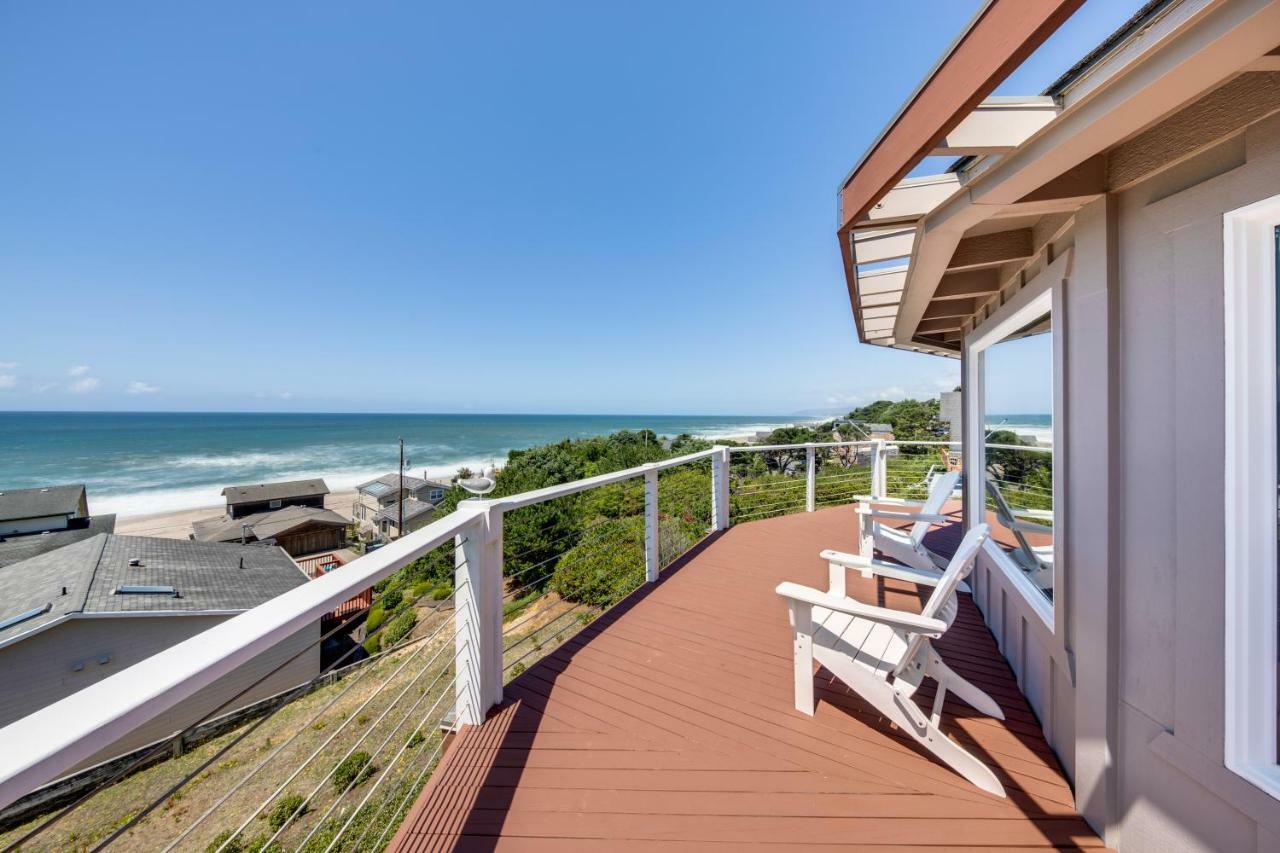 Villa A Whale Of A View! Depoe Bay Exterior foto